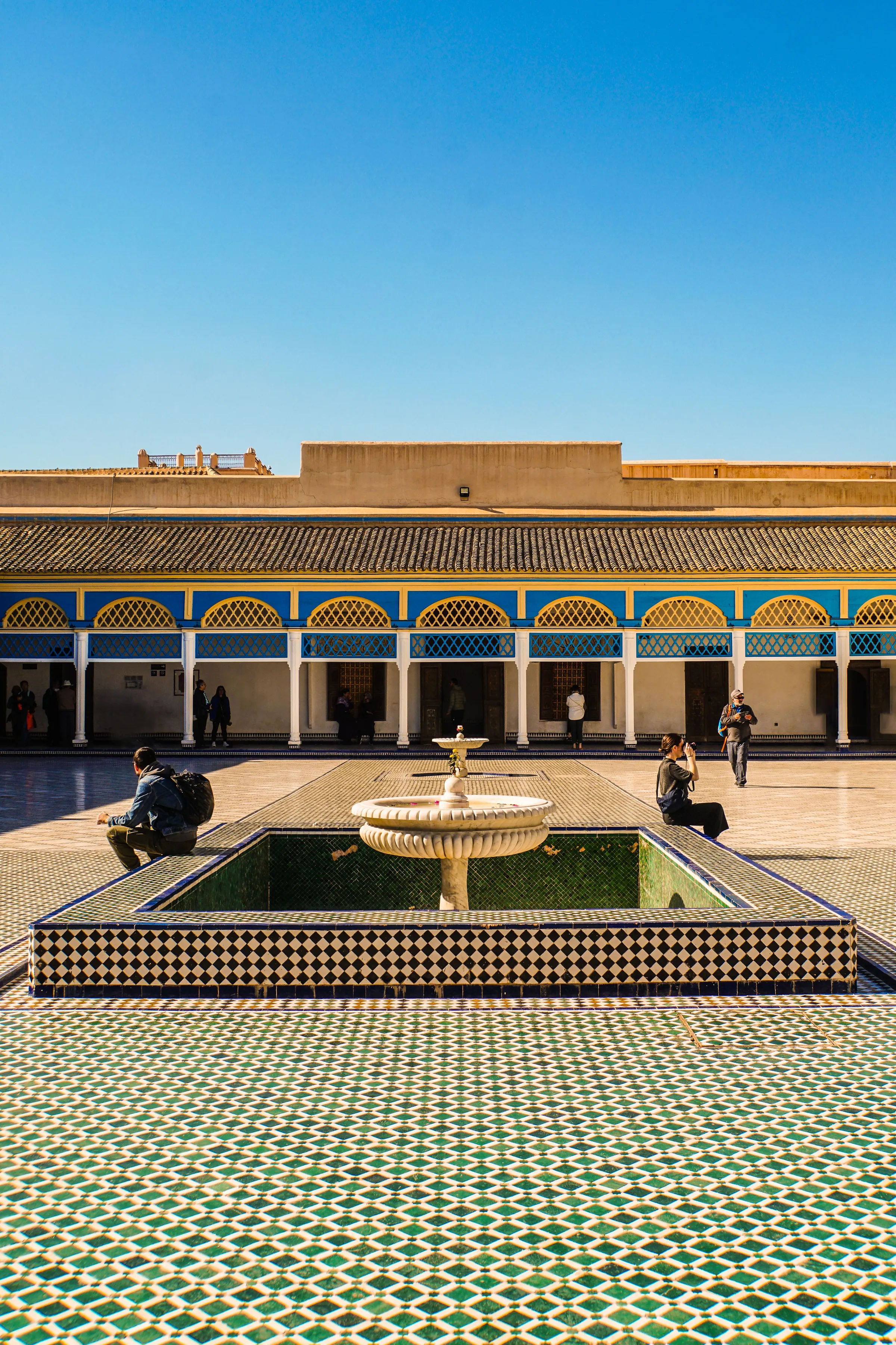 El patio del Palacio de la Bahía en Marrakech